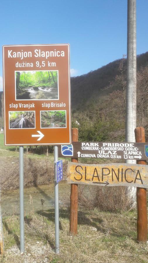 Mobile Home Slapnica U Parku Prirode Zumberak Krasic Kültér fotó
